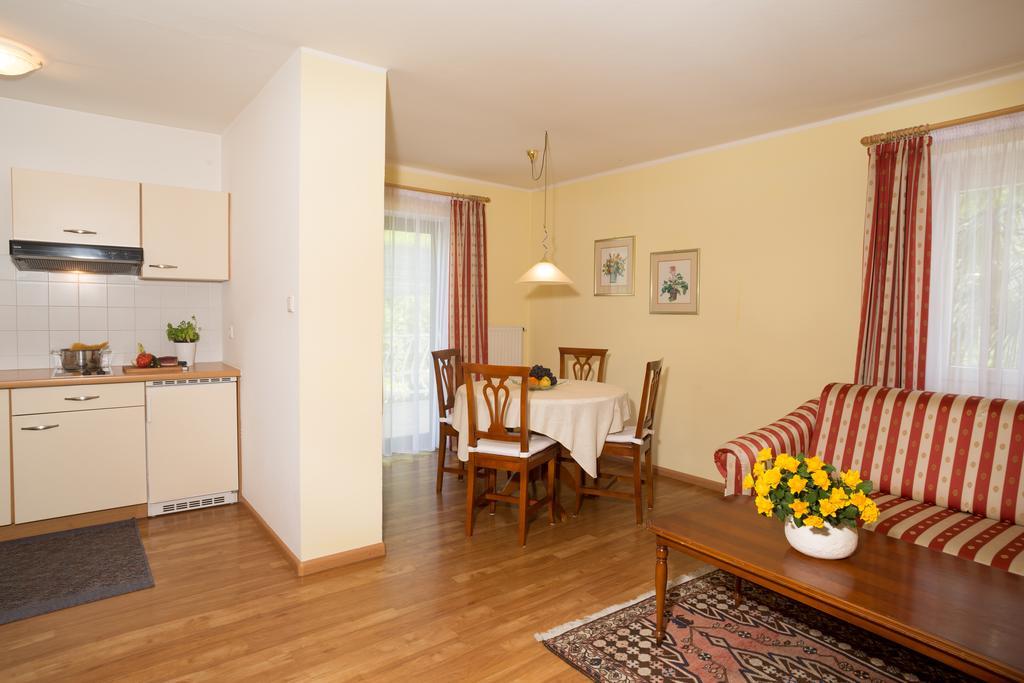 Residence Volkmar Postal / Burgstall Buitenkant foto