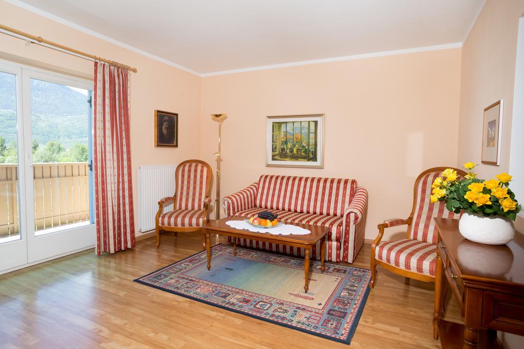 Residence Volkmar Postal / Burgstall Buitenkant foto