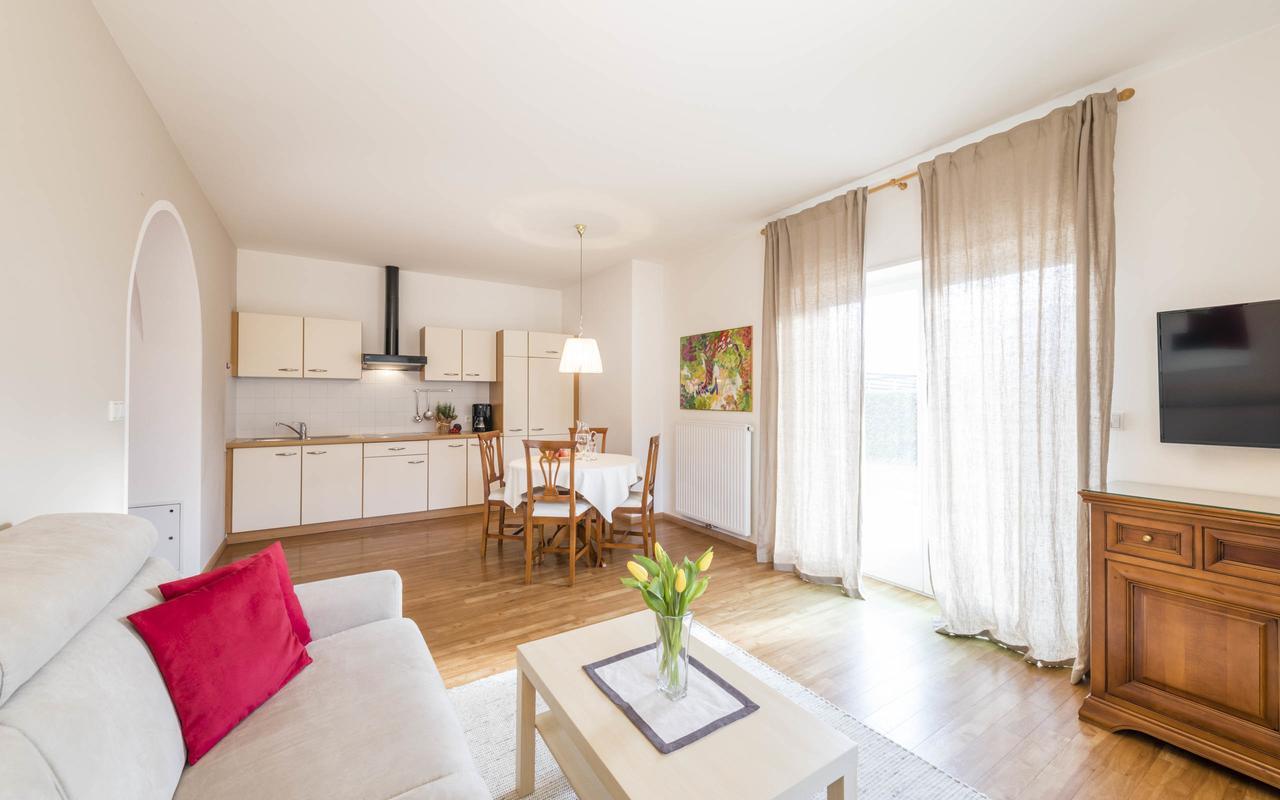 Residence Volkmar Postal / Burgstall Buitenkant foto
